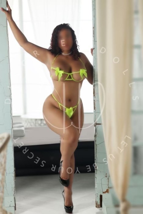 KORA-ESCORT-SEXY-NORTH-YORK.jpg