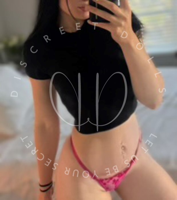 NATALIA-ESCORT-HOT-DOWNTOWN.jpg