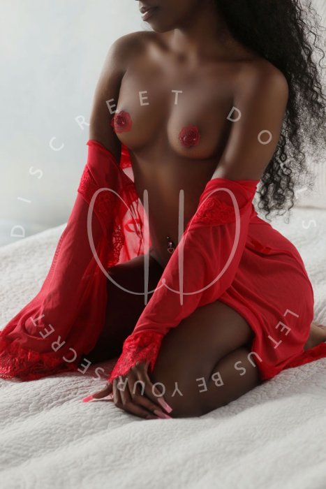 SERENA-ESCORT-EBONY-TORONTO.jpg