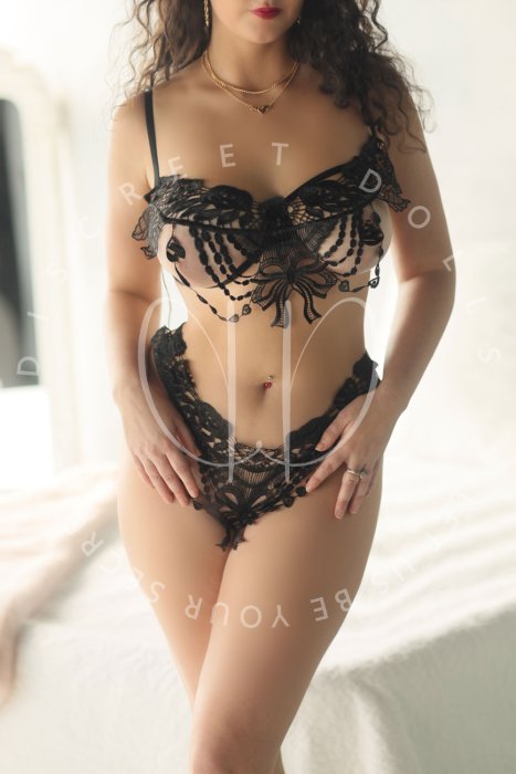 tyler-hot-escort-mississauga-jpg.488288